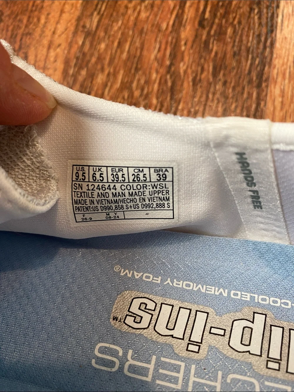 Skechers like new